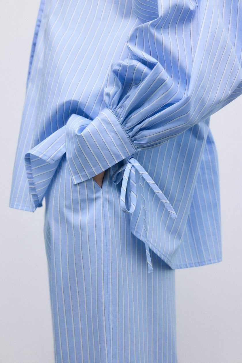 Aura Woman Pant Vista Blue Stripes