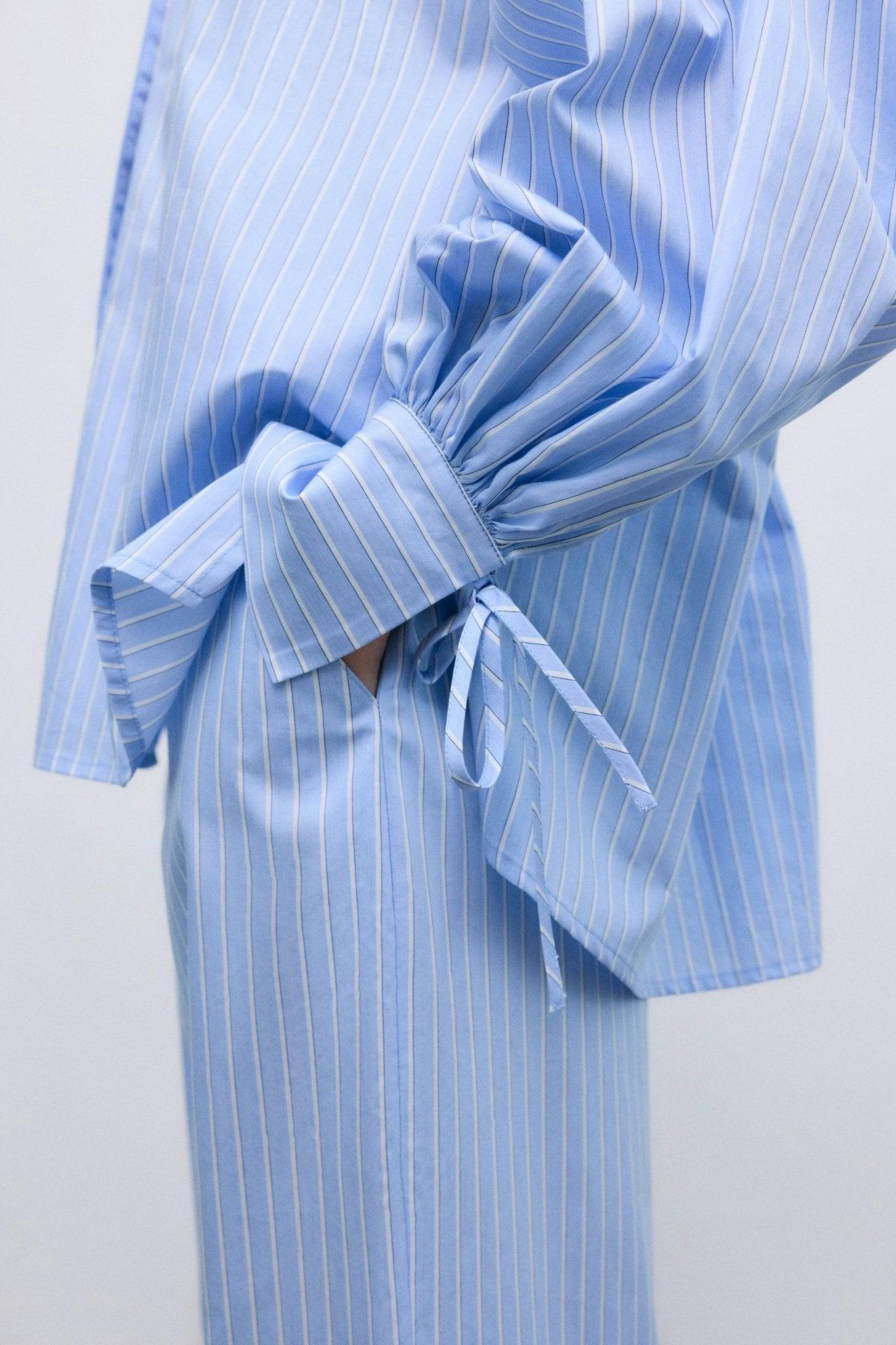 Aura Woman Pant Vista Blue Stripes