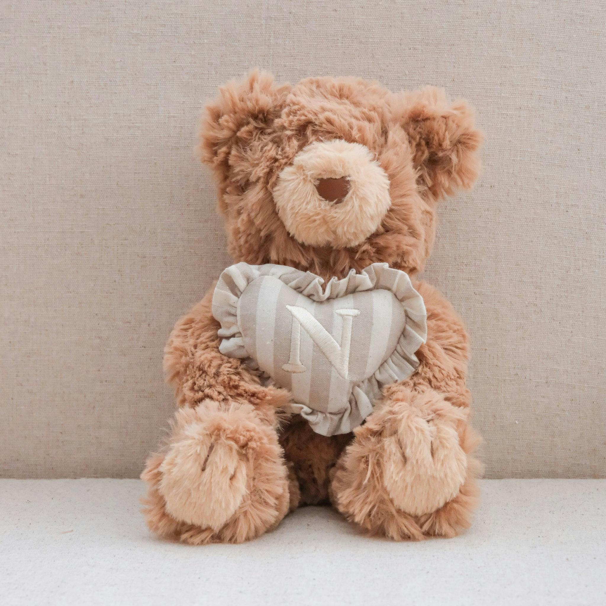 INITIAL TEDDY