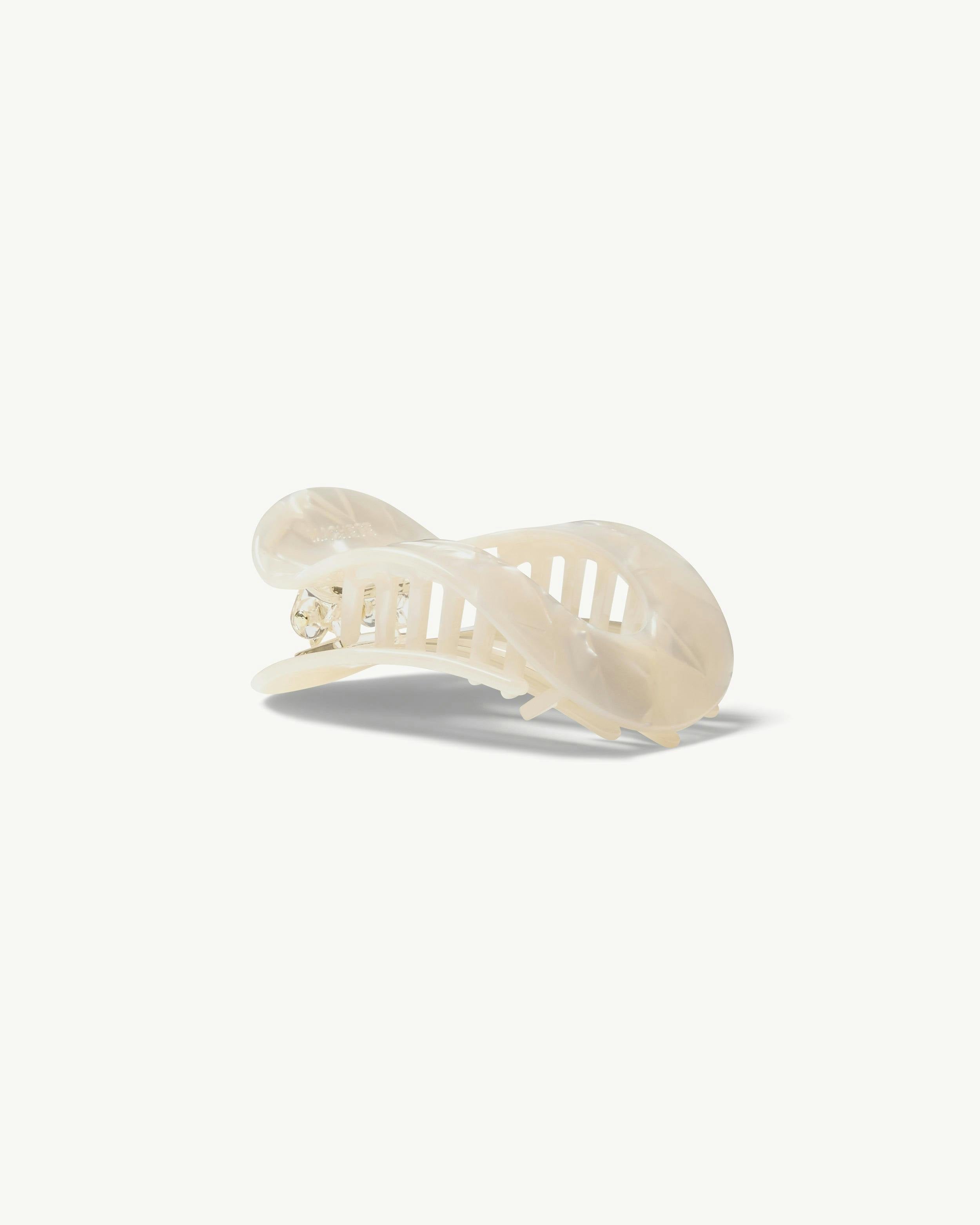 Yoga Claw in White Shell
