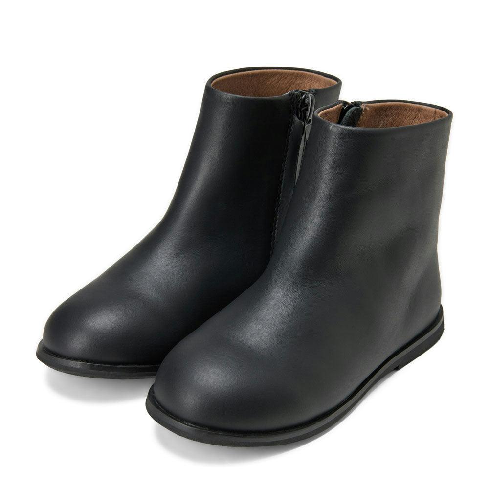 Arden Black Boots