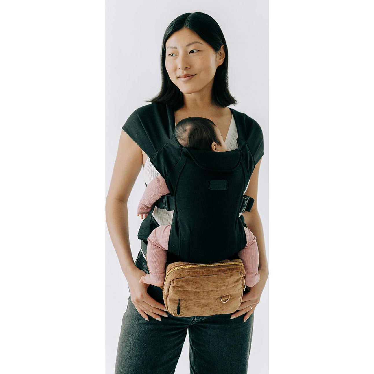 Pearl Newborn Carrier