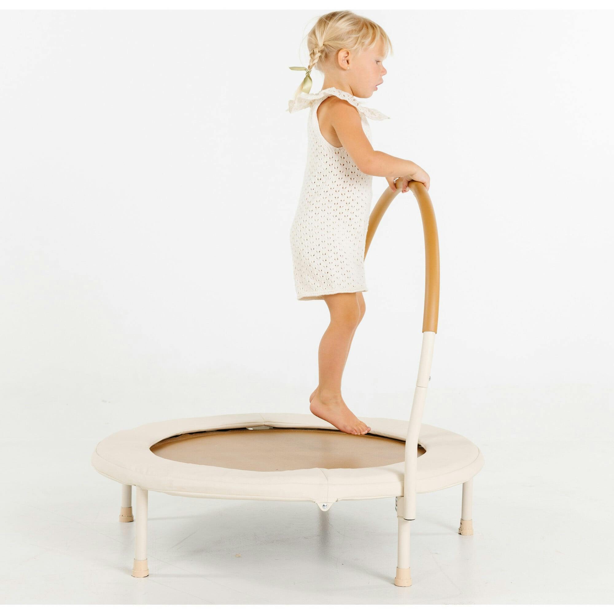 Trampoline