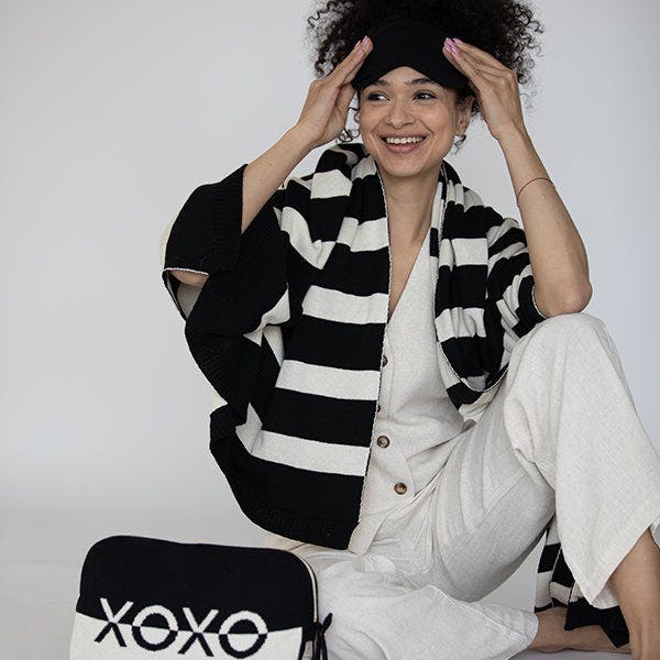 Xoxo Reversible Stripes Blanket Travel Set