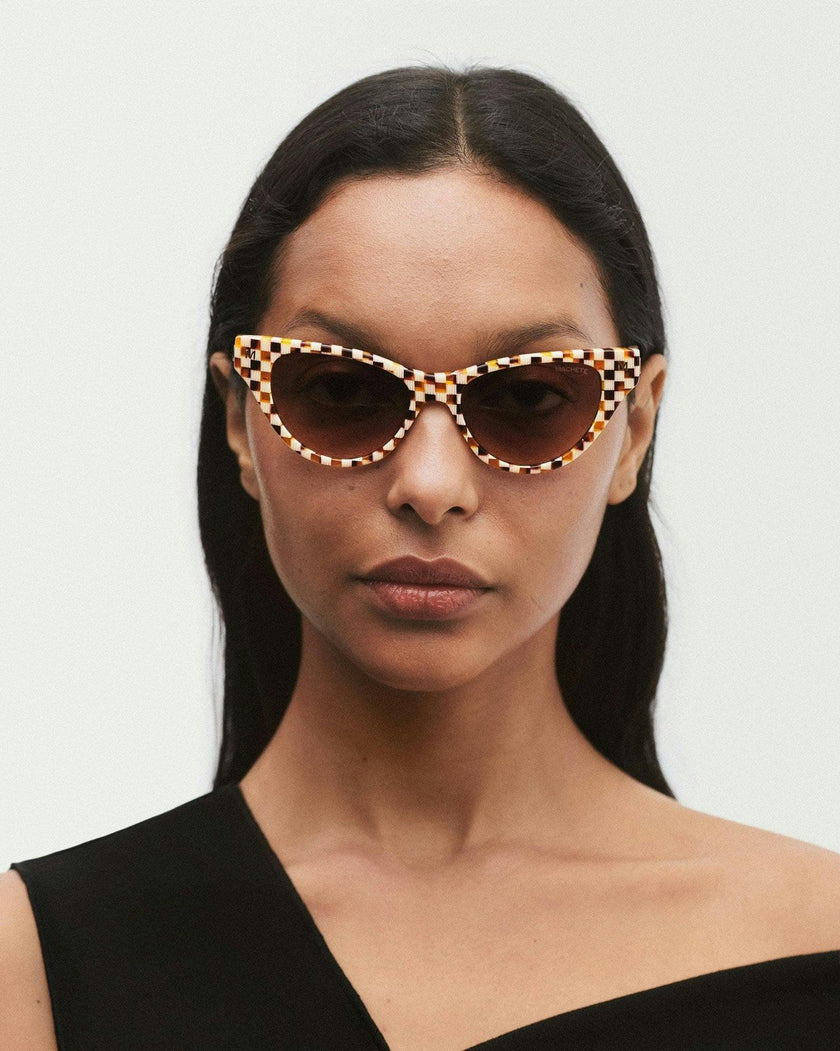 Suzy Sunglasses in Tortoise Checker