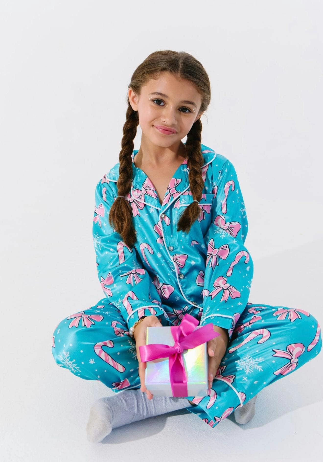 Candy Cane Silky Set