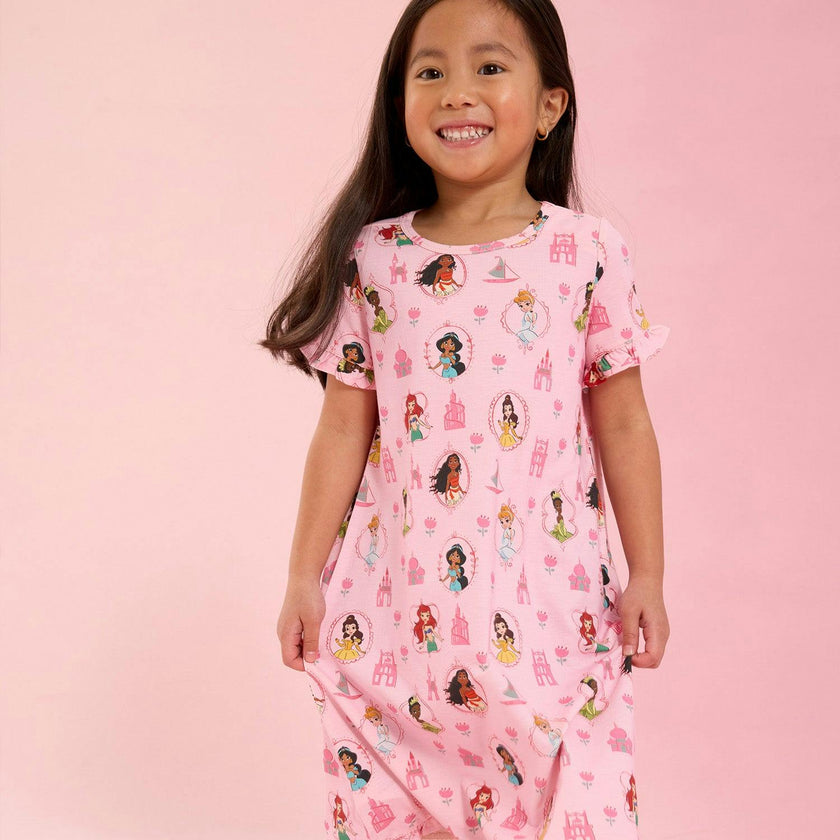 Magnetic Nightgown