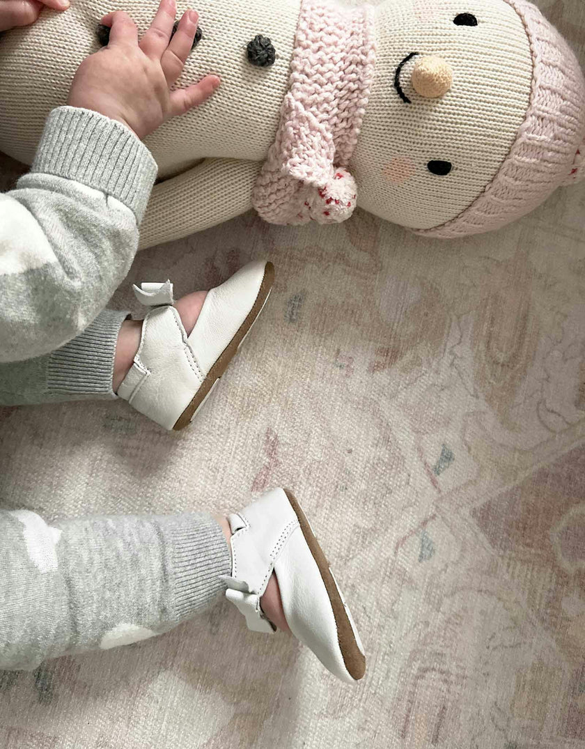 Sofia First Kicks