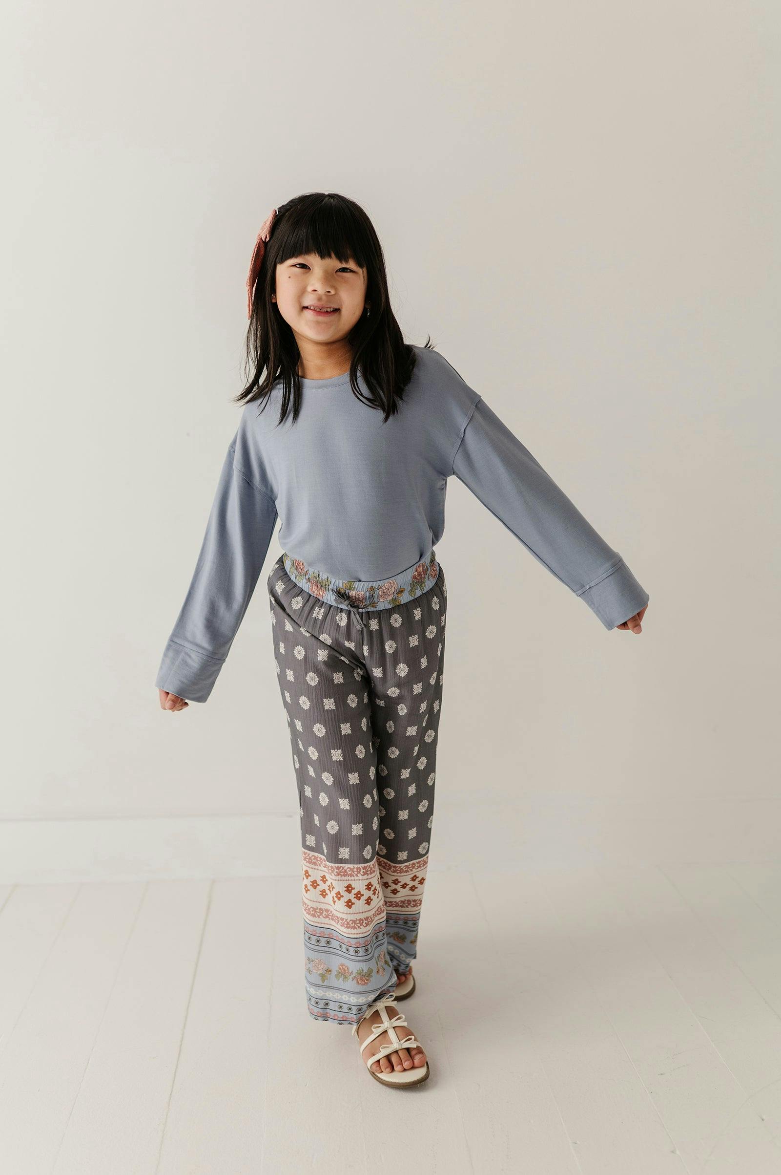 Girls Loose Fit Long Sleeve Top in Blue Fog