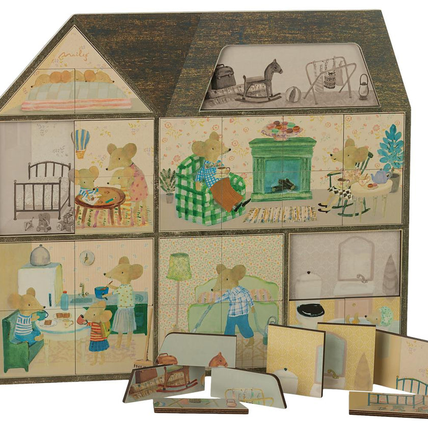 Mouse hole Farmhouse puzzle