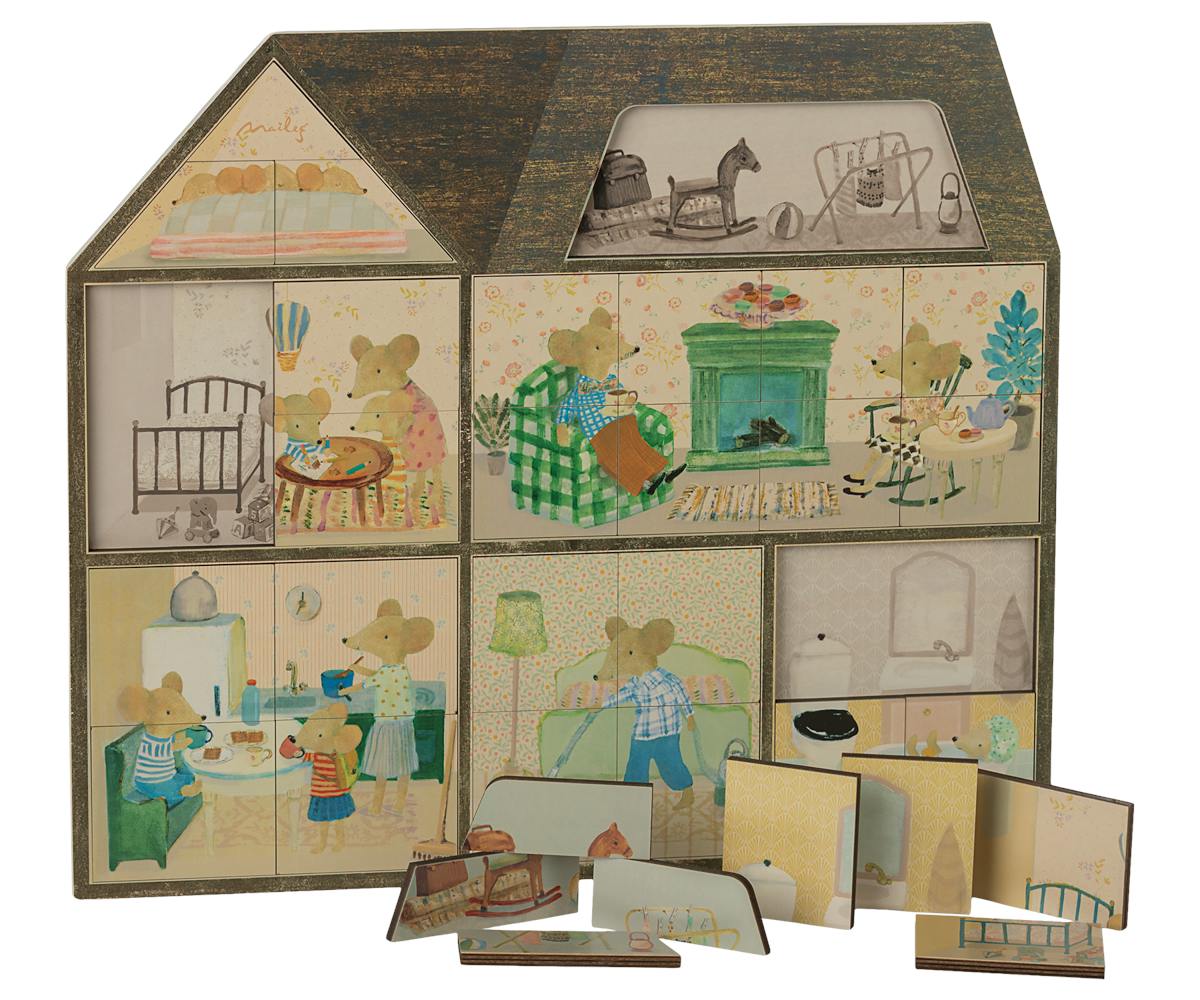 Mouse hole Farmhouse puzzle