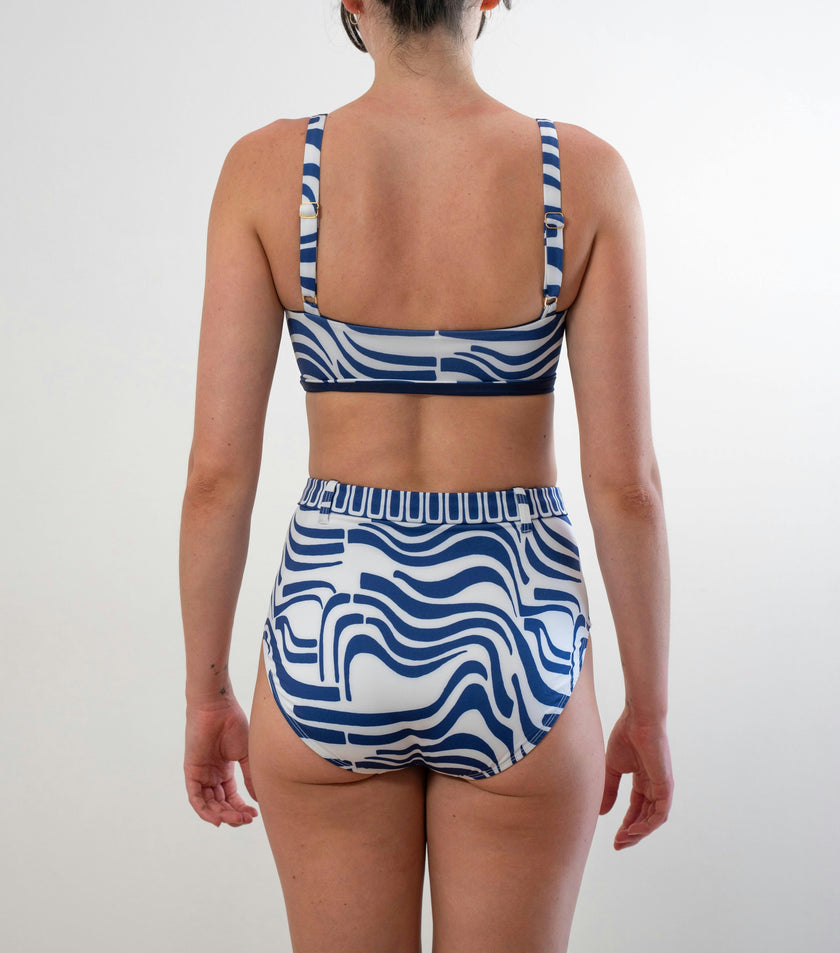 Lucia Belted Hipster in Revel In Retro