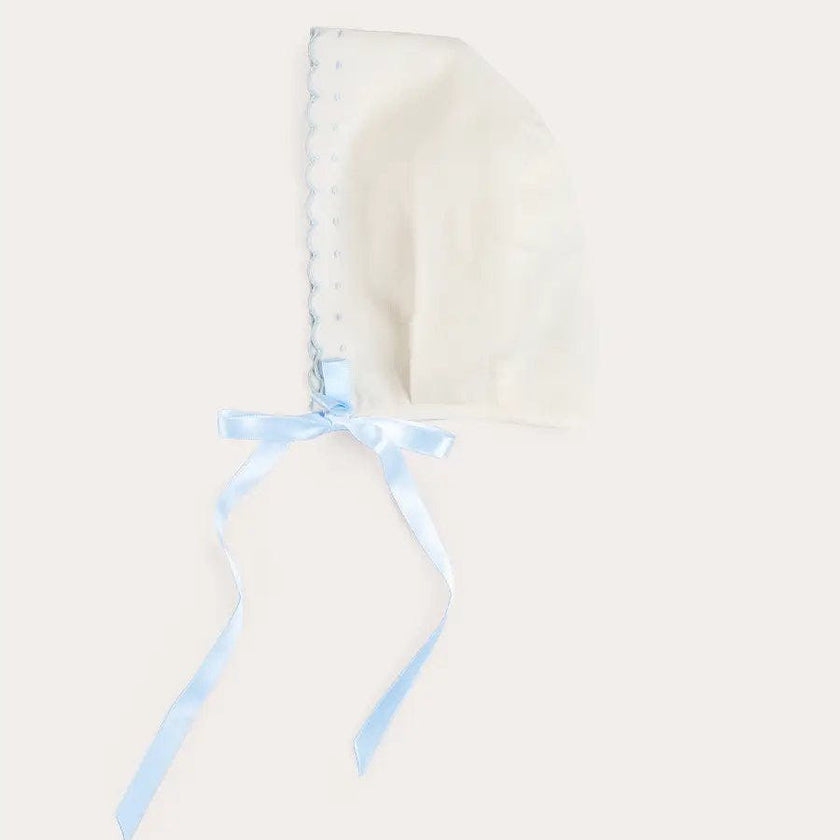 Scallop Edge Embroidered Bonnet in Blue (S-L)