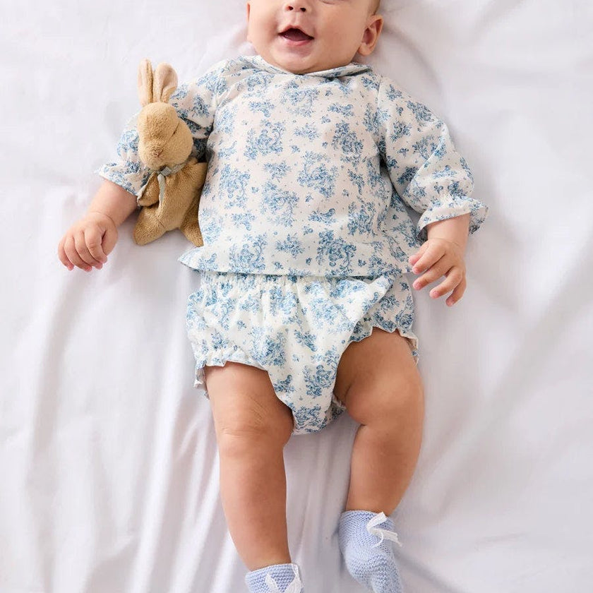 Lace Detail Knitted Booties in Light Blue (0-6mths)