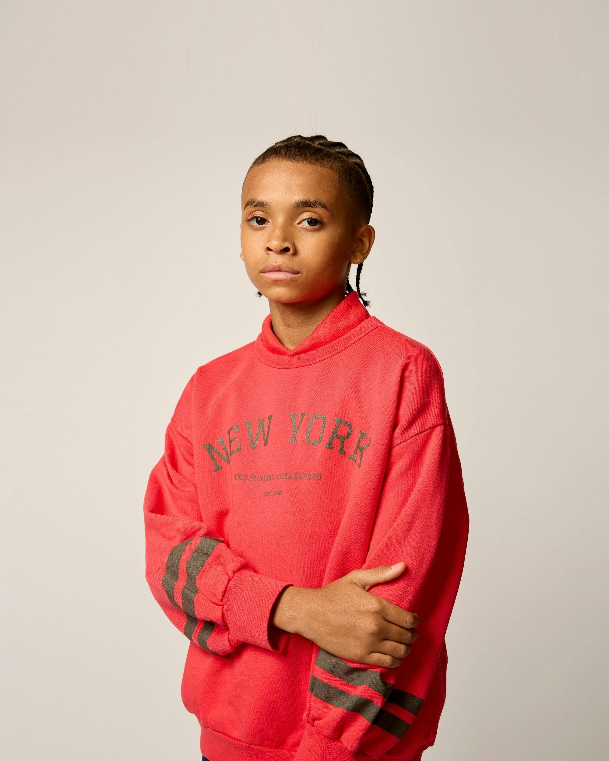 Organic Sunday Sweatshirt in Faded Red