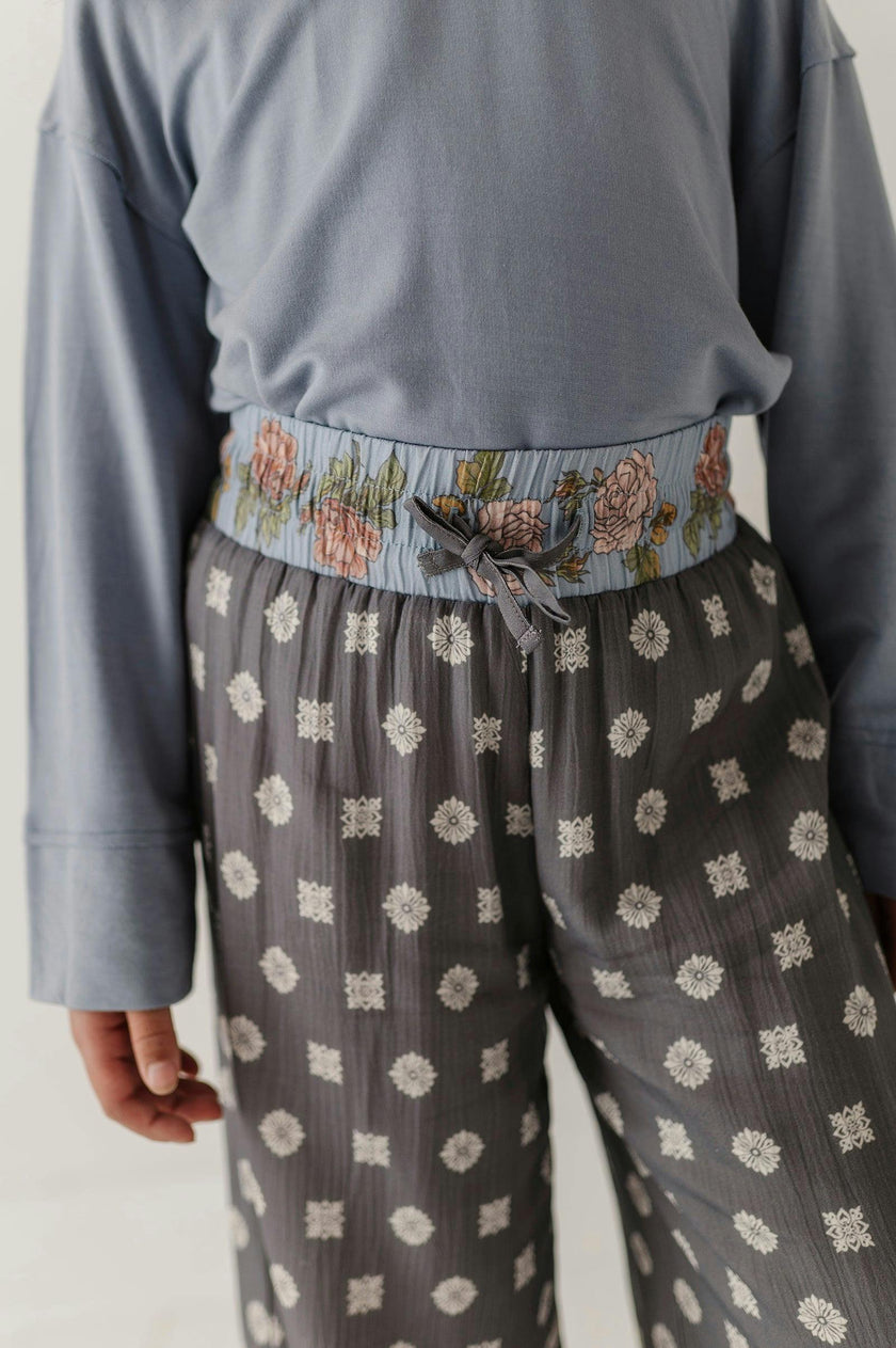 Girls Boho Wide Leg Flowy Pants in Border Print