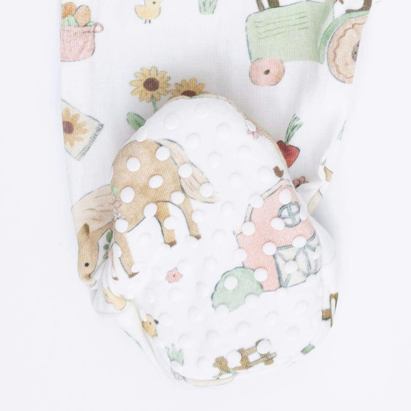 Cute Farm Animals Pink - 2 Way Ruffle Back Zipper Footie