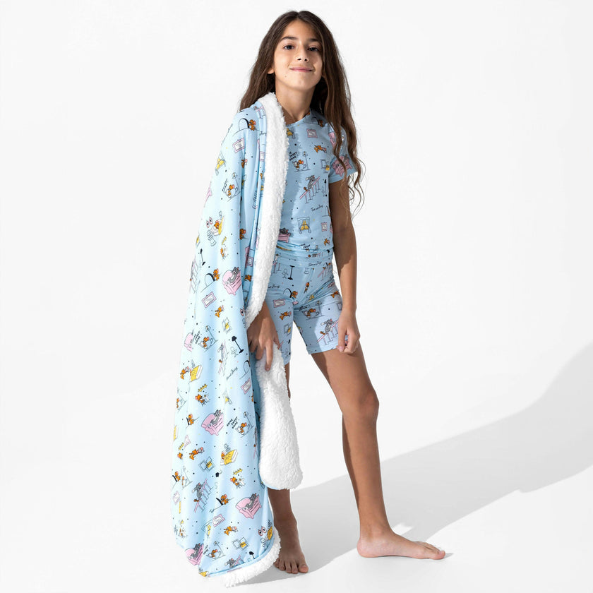 Tom & Jerry: Home Sweet Home Bamboo Sherpa Blanket
