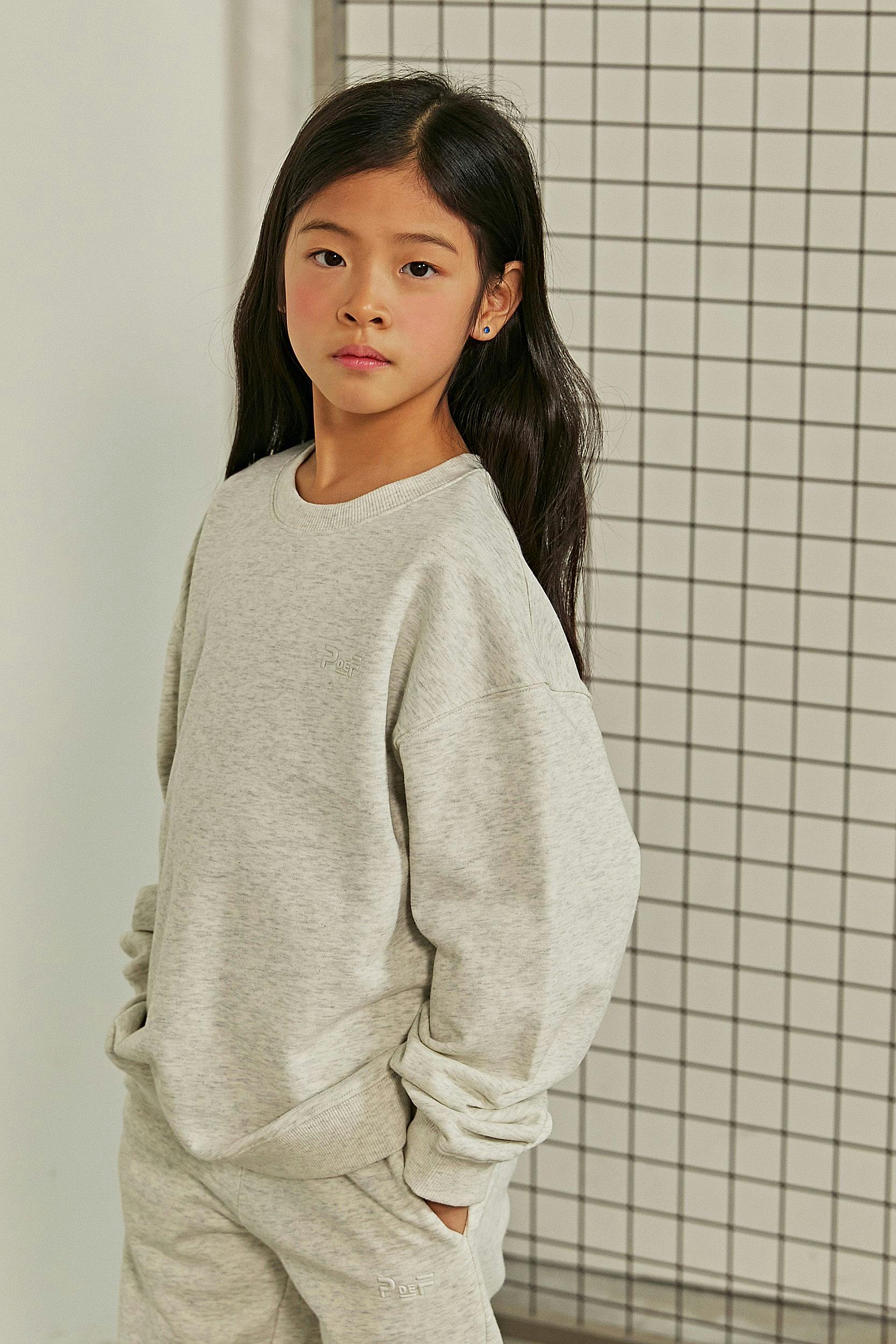 Vive Kids Crewneck Sweatshirt
