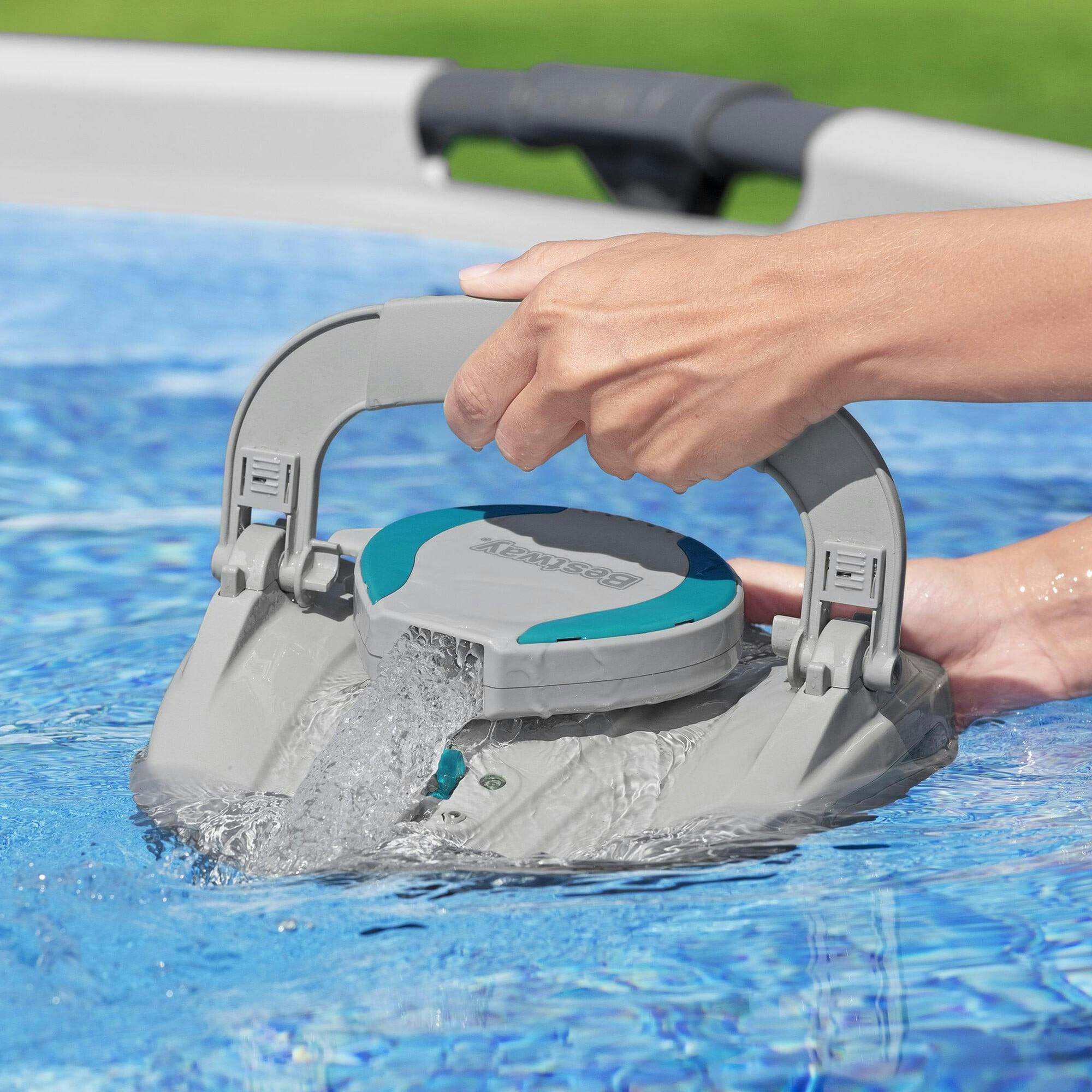 AquaTronix: G100 - Robotic Pool Vacuum
