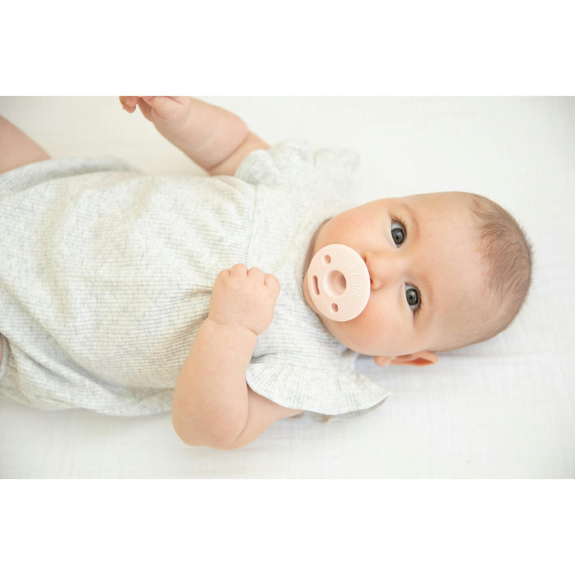 Hey Girl Bubbi™ Pacifier