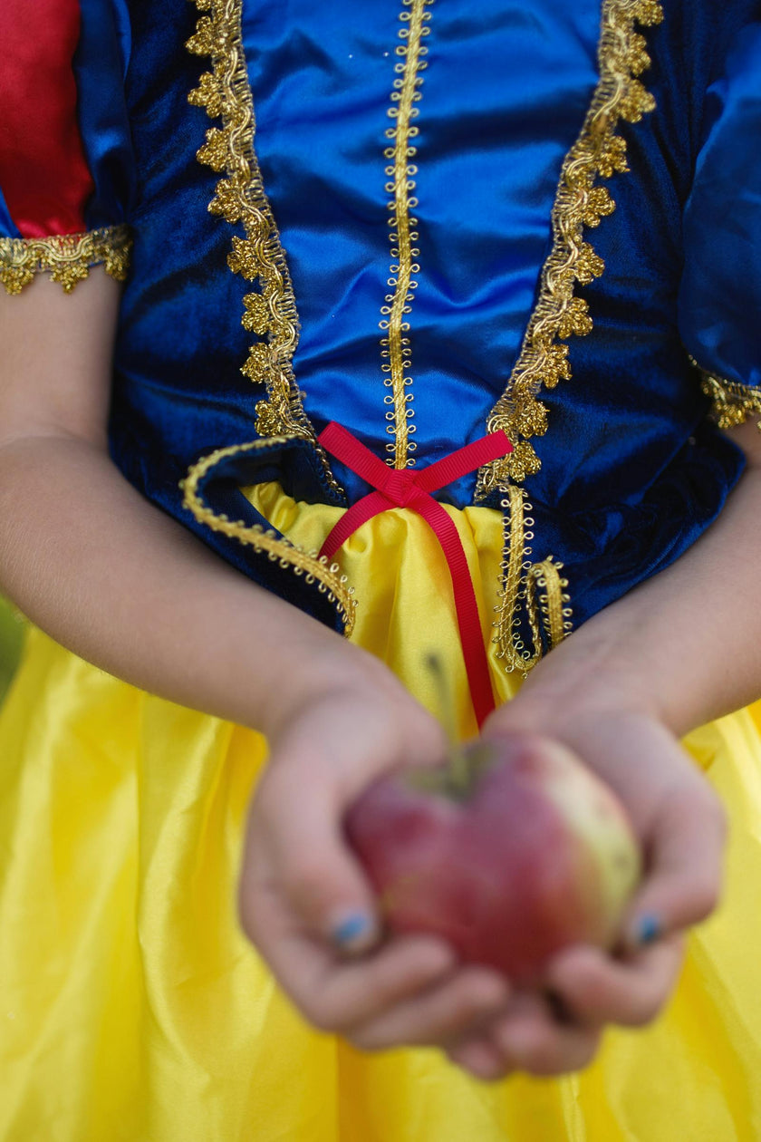 Deluxe Snow White