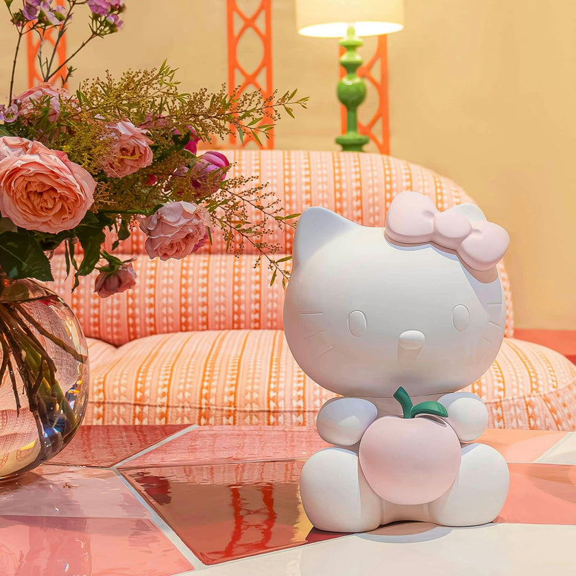 Hello Kitty APPLE Matt White with Pastel Pink Apple 10in