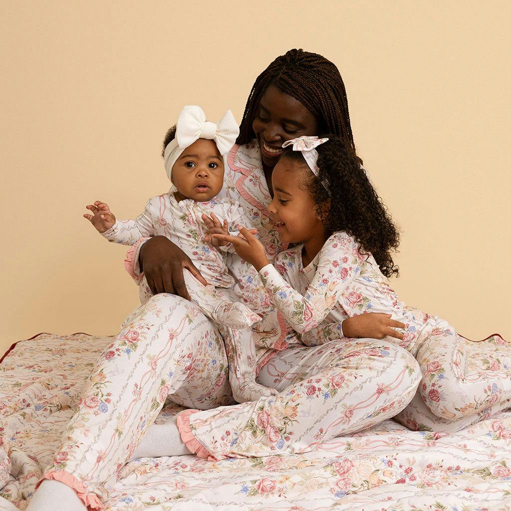 Janey Women's Ruffled Pajama Set