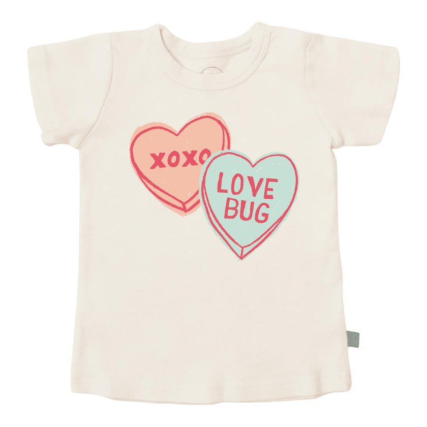 graphic tee | candy hearts