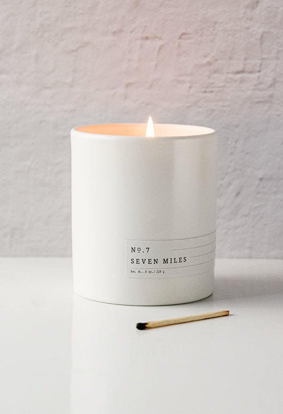No. 7 Seven Miles Candle
