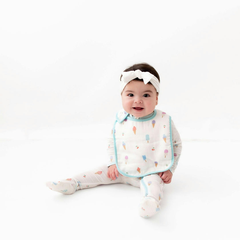 Bib Set