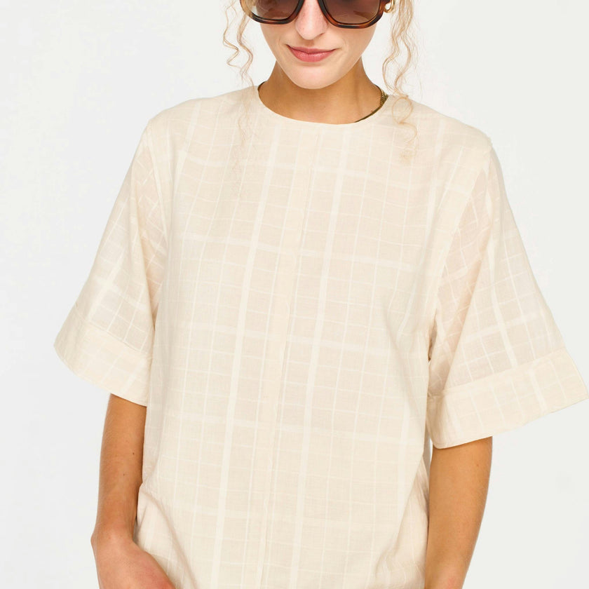 Field Top in Parchment