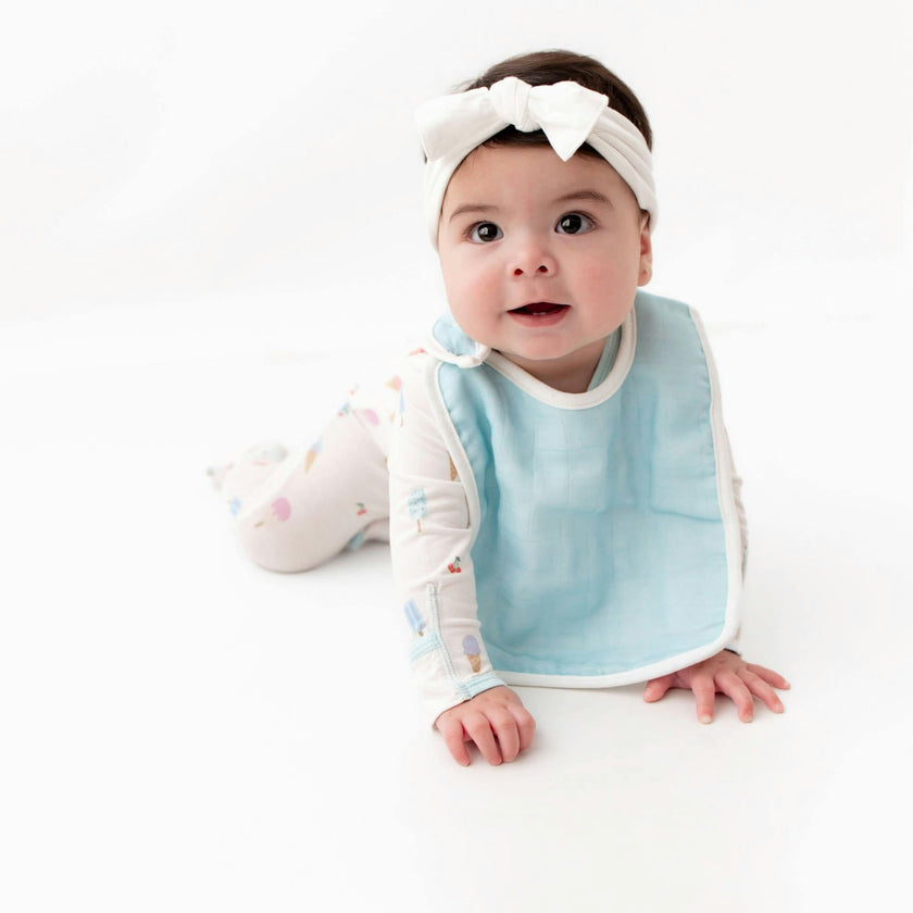 Bib Set