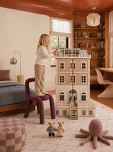 House of New York · The Six-Storey Giant