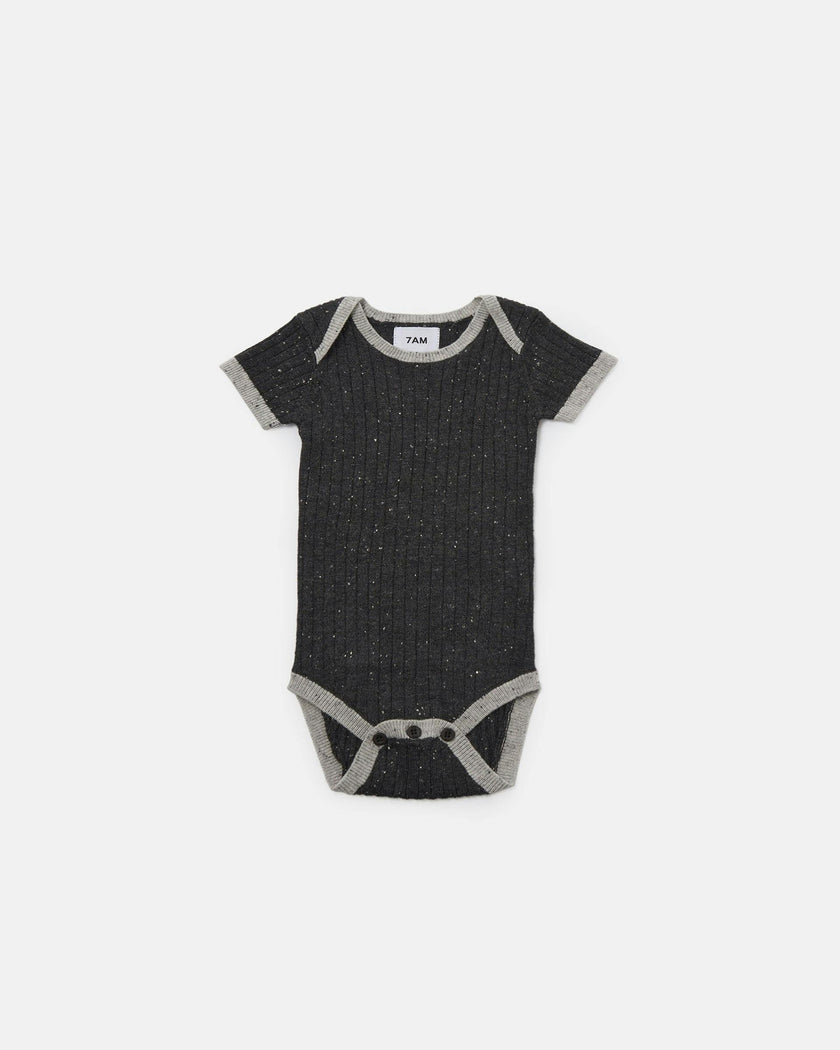 Short Sleeve Bodysuit - Hug Me