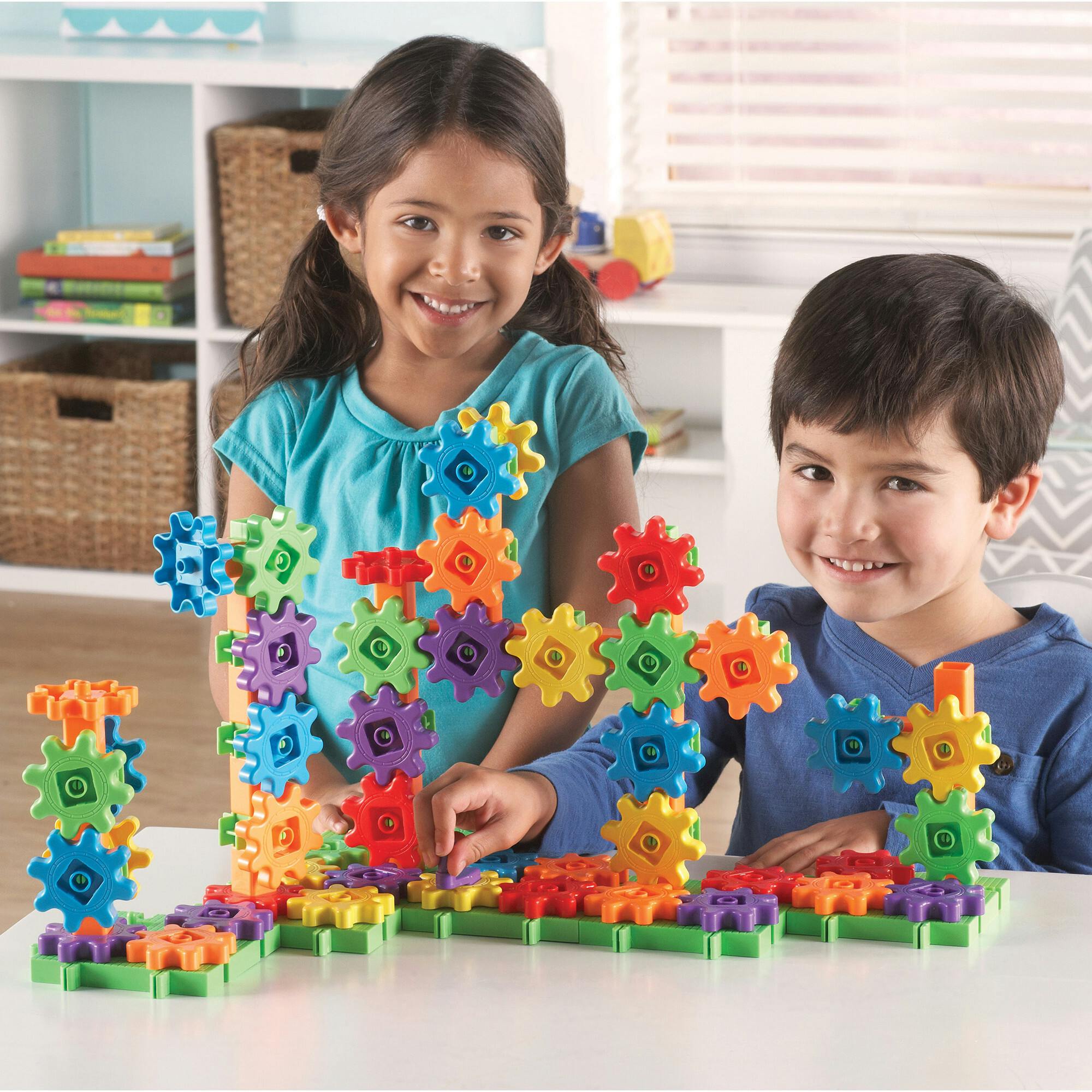 Gears! Gears! Gears!® 100-Piece Deluxe Building Set
