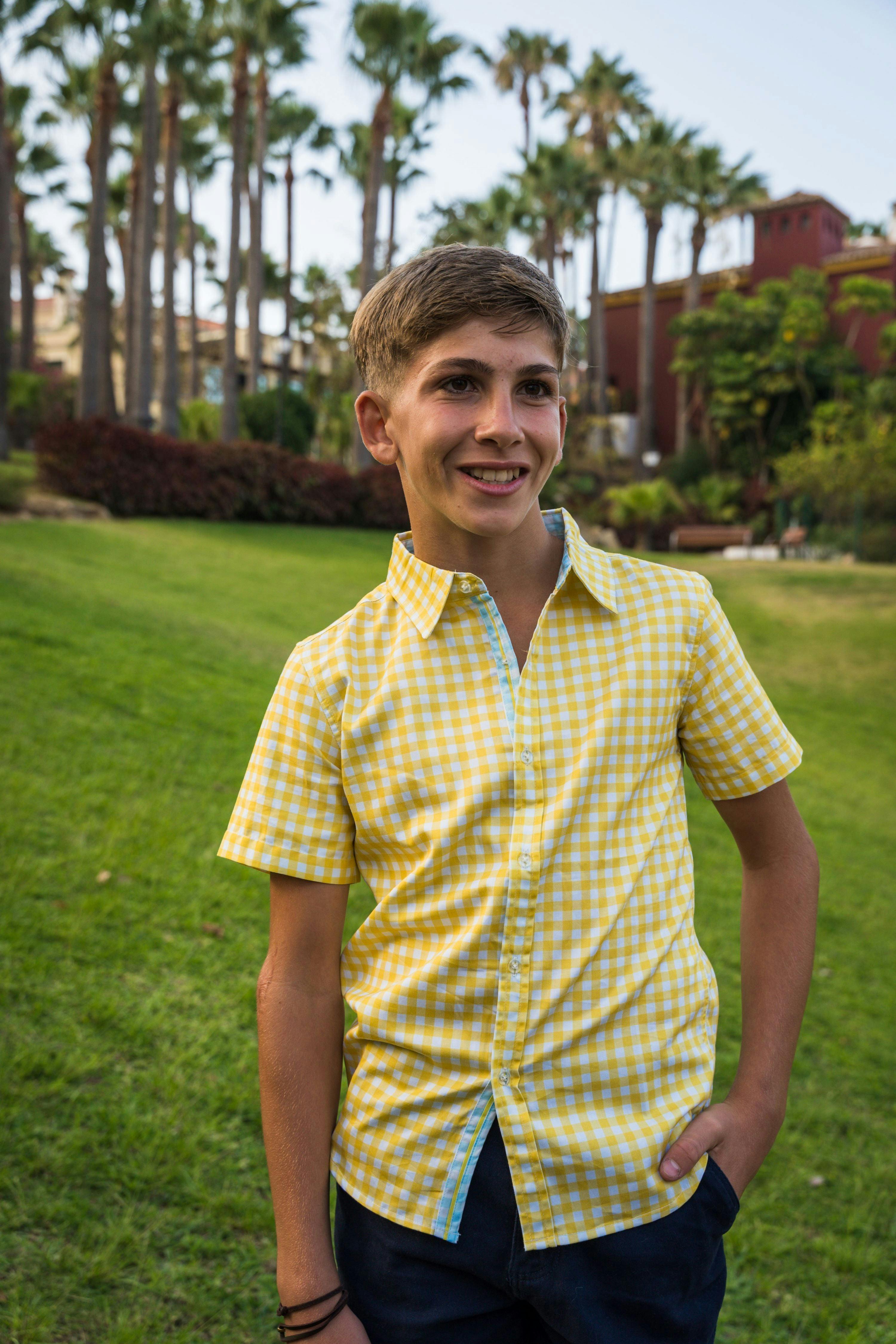 Gingham Yellow Shirt in Short Sleeves