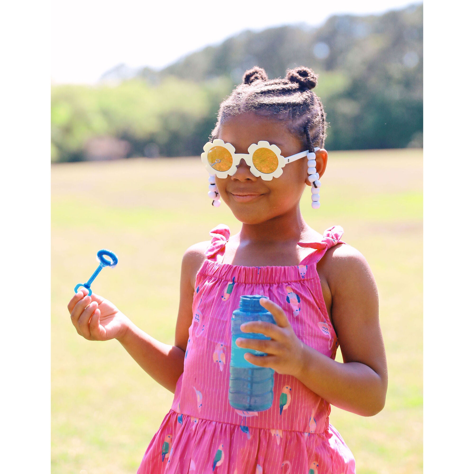 The Daisy Sunglasses, White