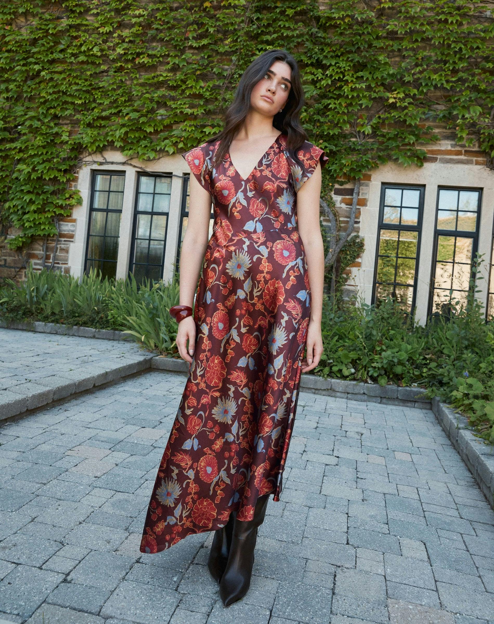 Violeta V-Neck Dress