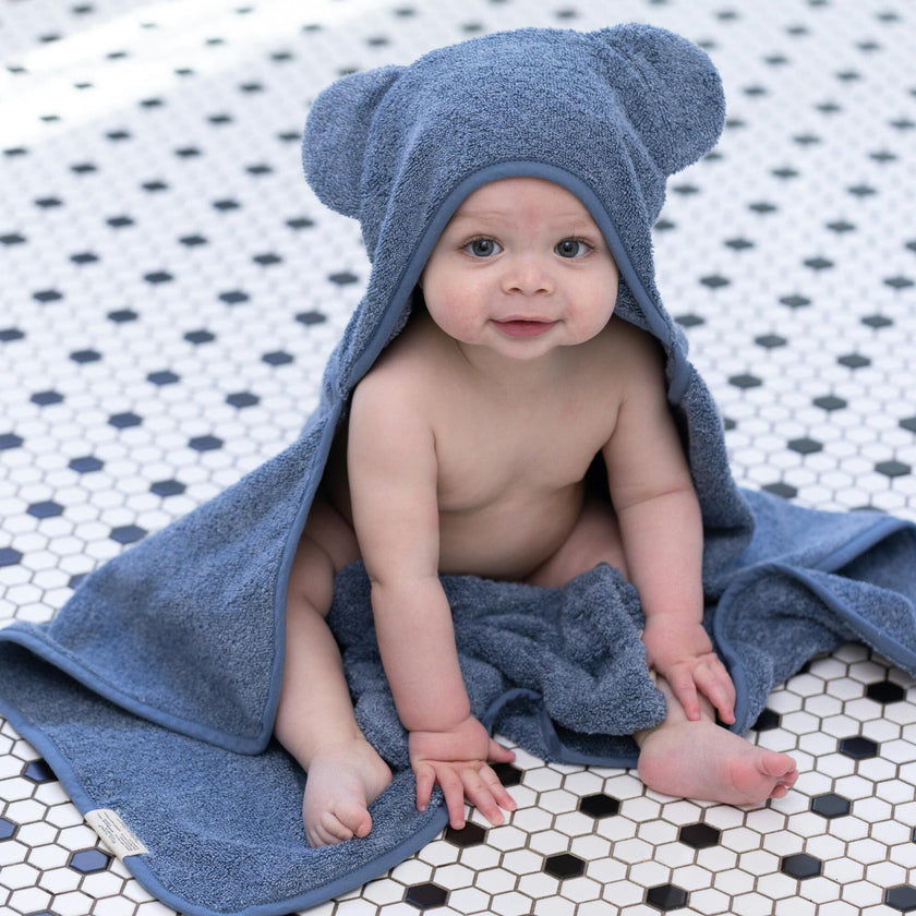 Hooded Towel + Wash Mitt Set Rain