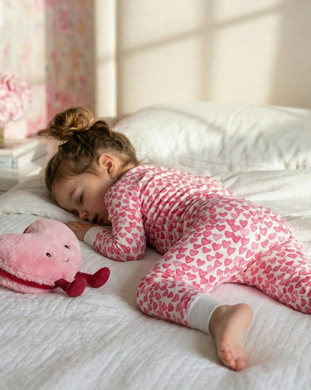 The Organic Long Sleeve Pajama Set [Sweethearts]