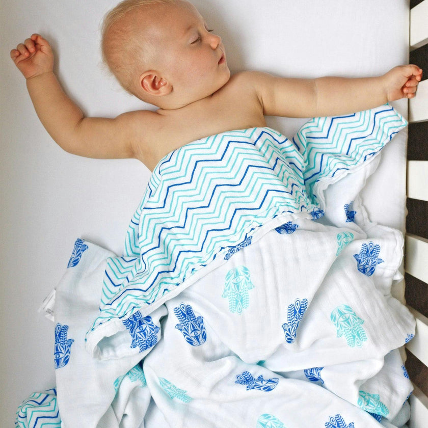 Organic Muslin Four-Layer Reversible Snug Blanket
