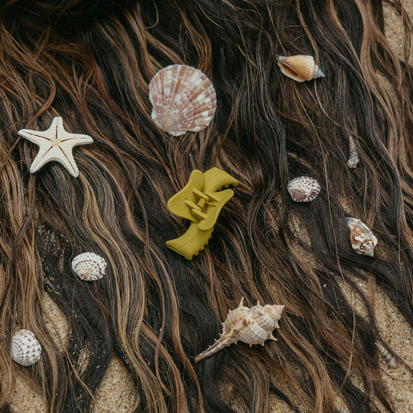 KAXI WAVY MINI HOLD EVERYTHING CLAW