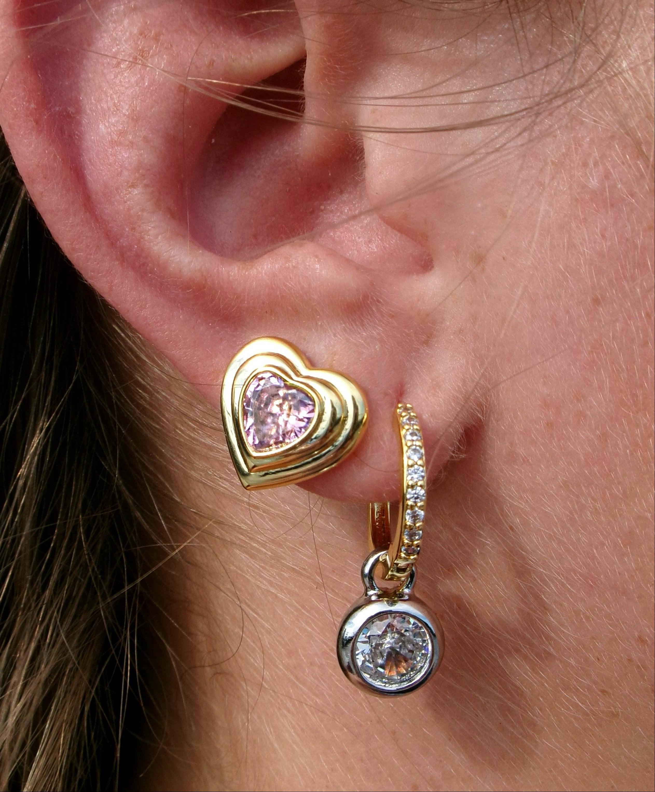RETRO HEART EARRINGS