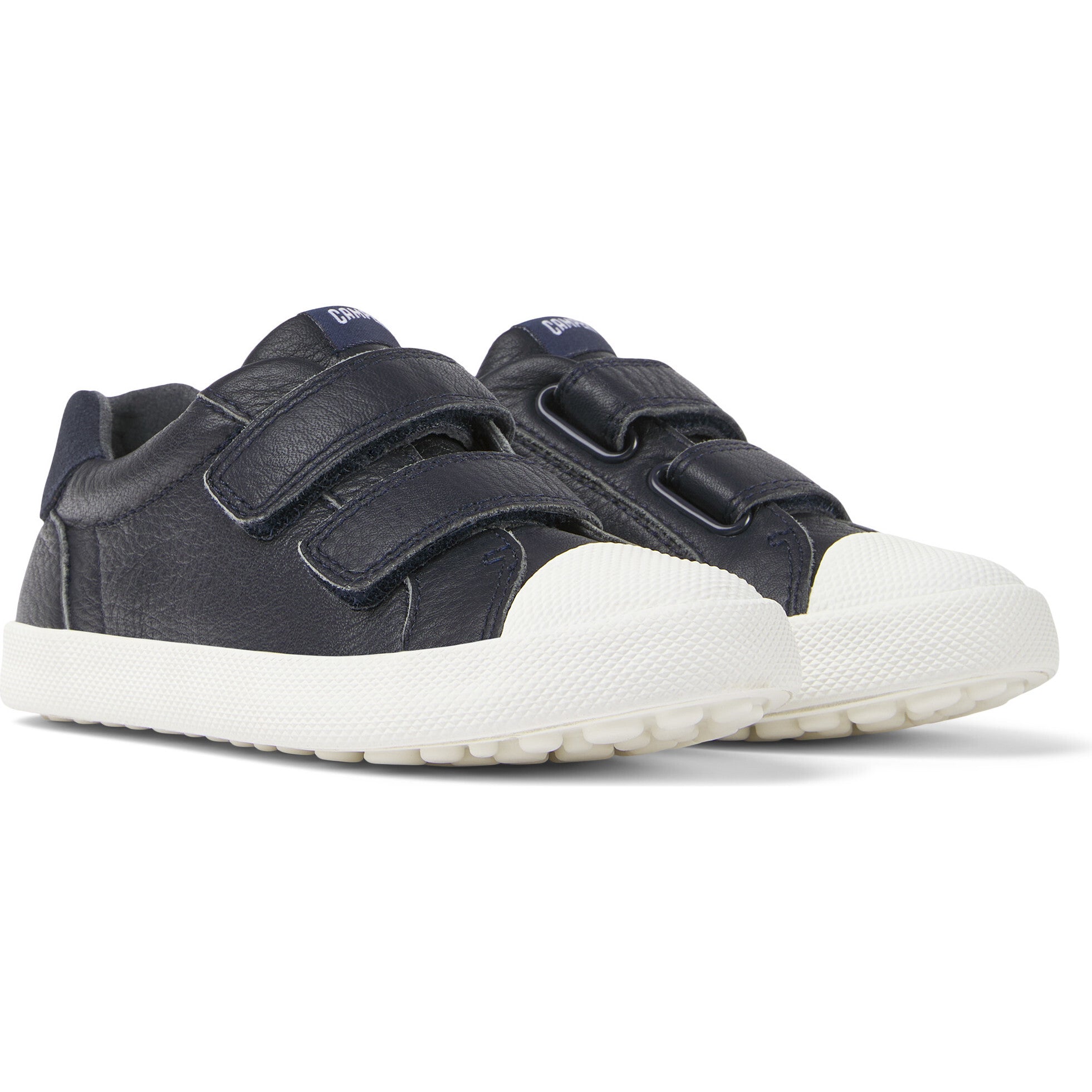 Pursuit Sneaker