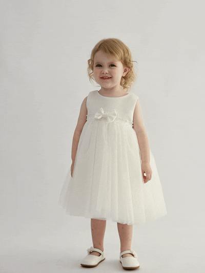 Ivory Oravelle Lace Petal Gown
