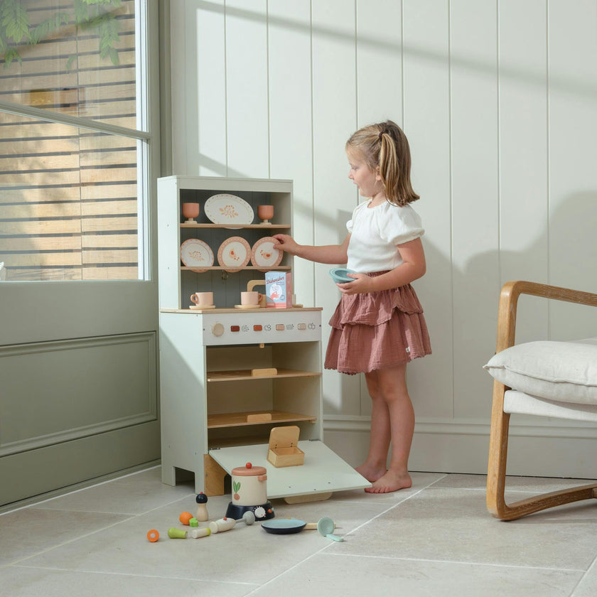 Kitchen Dresser and Dishwasher
