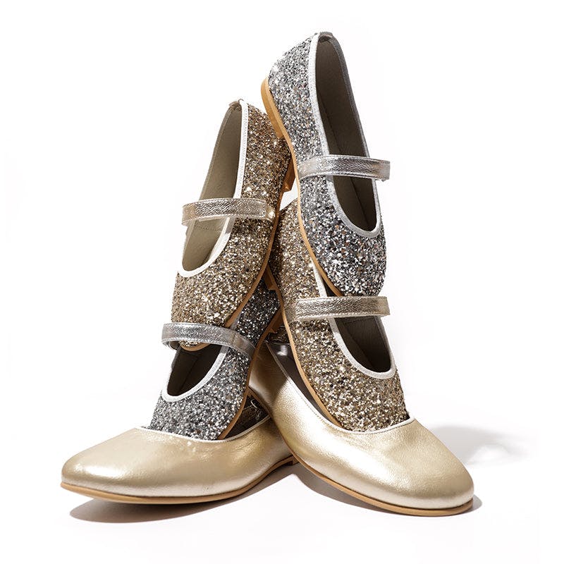 Classic Velcro Strapped Mary Jane Shoes