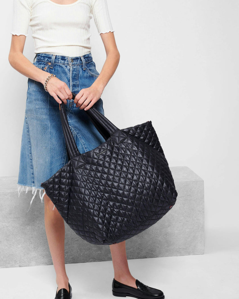 Black Large Metro Tote Deluxe