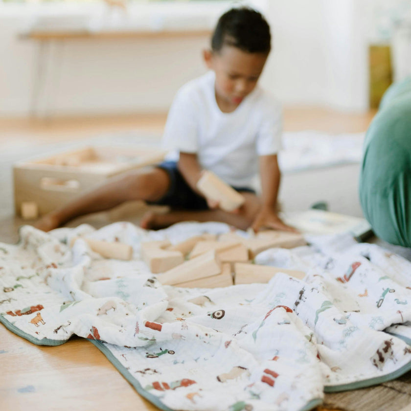 Original Cotton Muslin Quilt - Farmyard